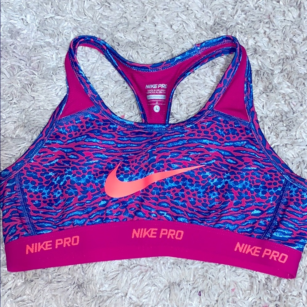 Nike Pro dri-fit sports bra